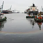 Porto de Antuérpia paralisado: Vazamento de óleo trava segundo maior terminal da Europa