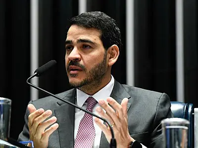 Jorge Messias foi indicado pelo presidente Lula para ocupar vaga no Supremo Tribunal Federal