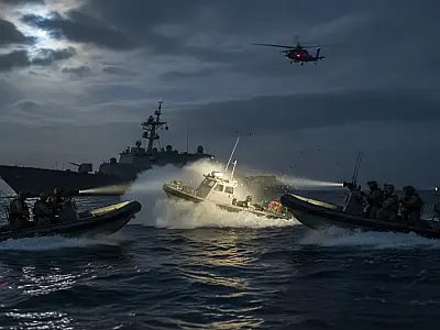 Embarcações militares dos EUA intensificam patrulhamento e ataques letais no Pacífico Leste.