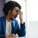 Motivo científico explica por que bocejamos ao ver outro bocejar