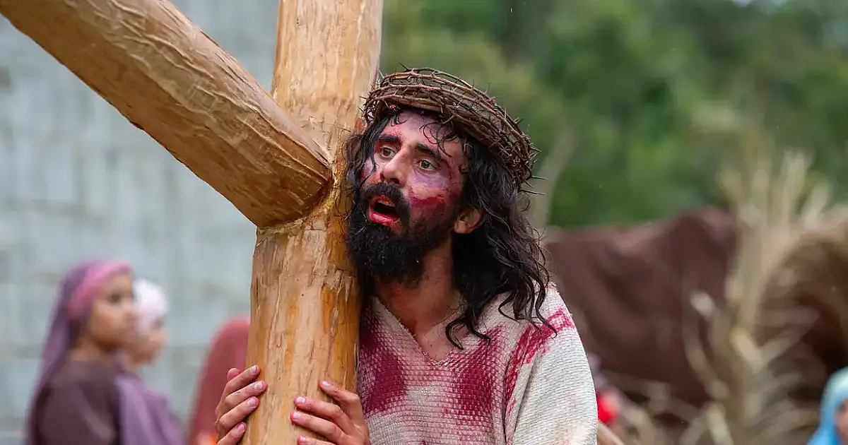 Abril 2026: Semana Santa, Tiradentes e campanhas nacionais agitam o mês no Brasil