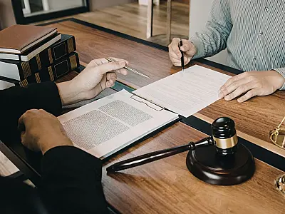 Atraso no inventário pode gerar multas e dificultar acesso aos bens da herança.