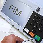 11 governadores deixam cargos para disputar eleições de outubro