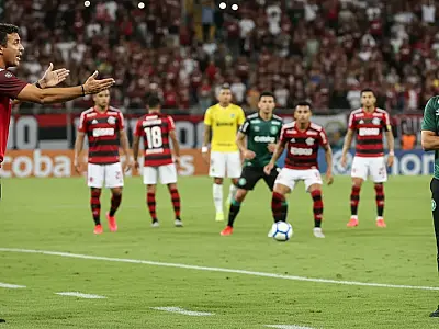 Sport busca vitória fora de casa para subir na tabela da Série B e manter invencibilidade na temporada.