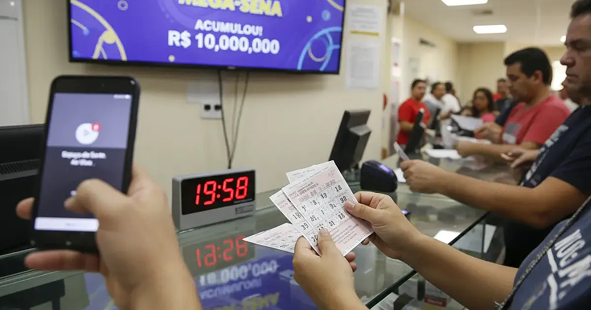 Mega-Sena acumulada: Sorteio de R$ 10 milhões desafia a sorte neste sábado
