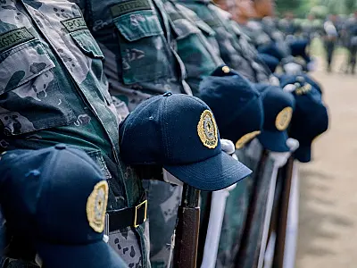 Chanceleres sul-americanos criam comitê integrado de segurança para monitorar rotas do narcotráfico e imigração.