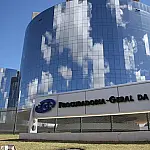 STF estipula prazo para PGR avaliar inclusão de Jair e Flávio Bolsonaro em inquérito