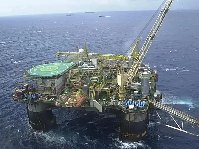 Brasil registra recorde histórico na produção de petróleo e gás em março
