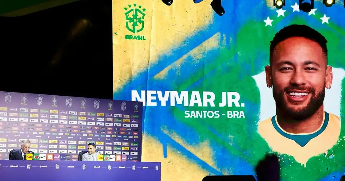 Neymar durante atividade da seleção brasileira antes da disputa da Copa do Mundo