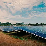 Noronha Verde inicia transição energética com usina solar em Pernambuco