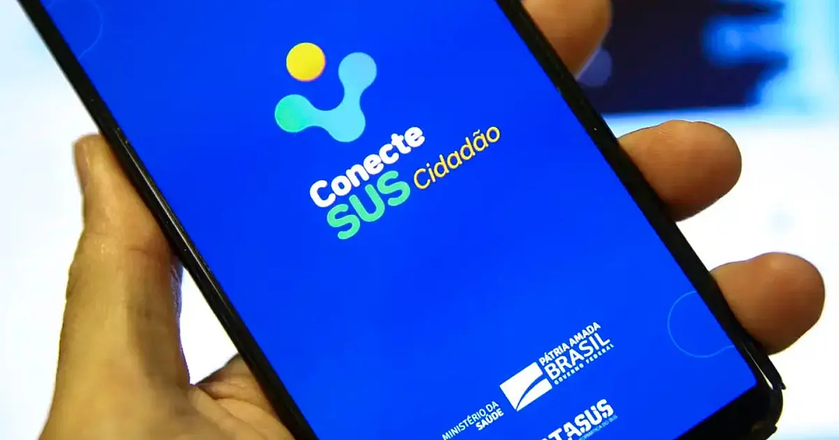 Paciente sendo atendido em unidade do SUS após aprovação de auxílio para transporte e alimentação durante tratamento médico.