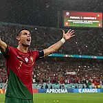 Cristiano Ronaldo faz história em dia de goleada e recorde mundial na Copa