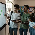 Censo Escolar 2025: Brasil registra queda histórica na evasão e reprovação no ensino médio