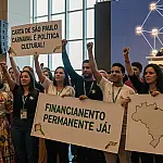Samba pede passagem: Fenasamba reivindica verba fixa e política nacional para o Carnaval