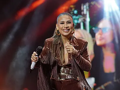 Simone Mendes e Japãozin lideram shows deste domingo na véspera de São Pedro em Campina Grande