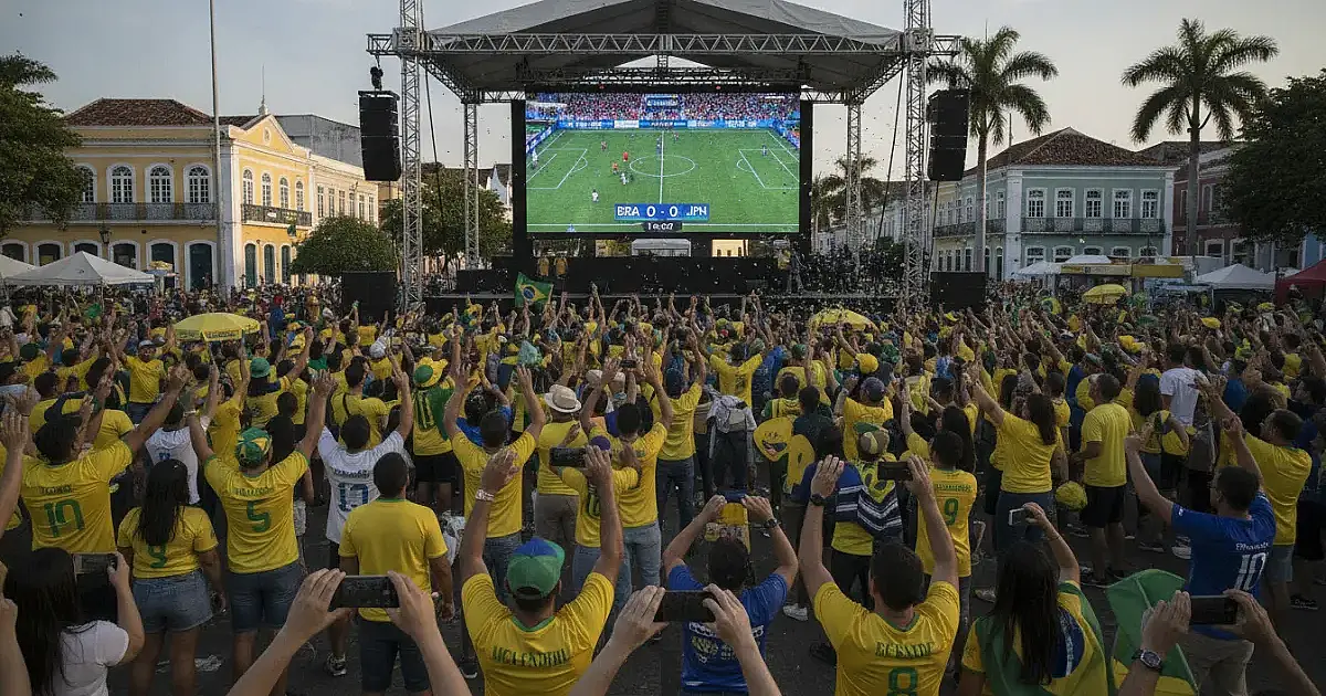 Brasil x Japão: onde assistir ao jogo da Copa de graça em Recife e Olinda